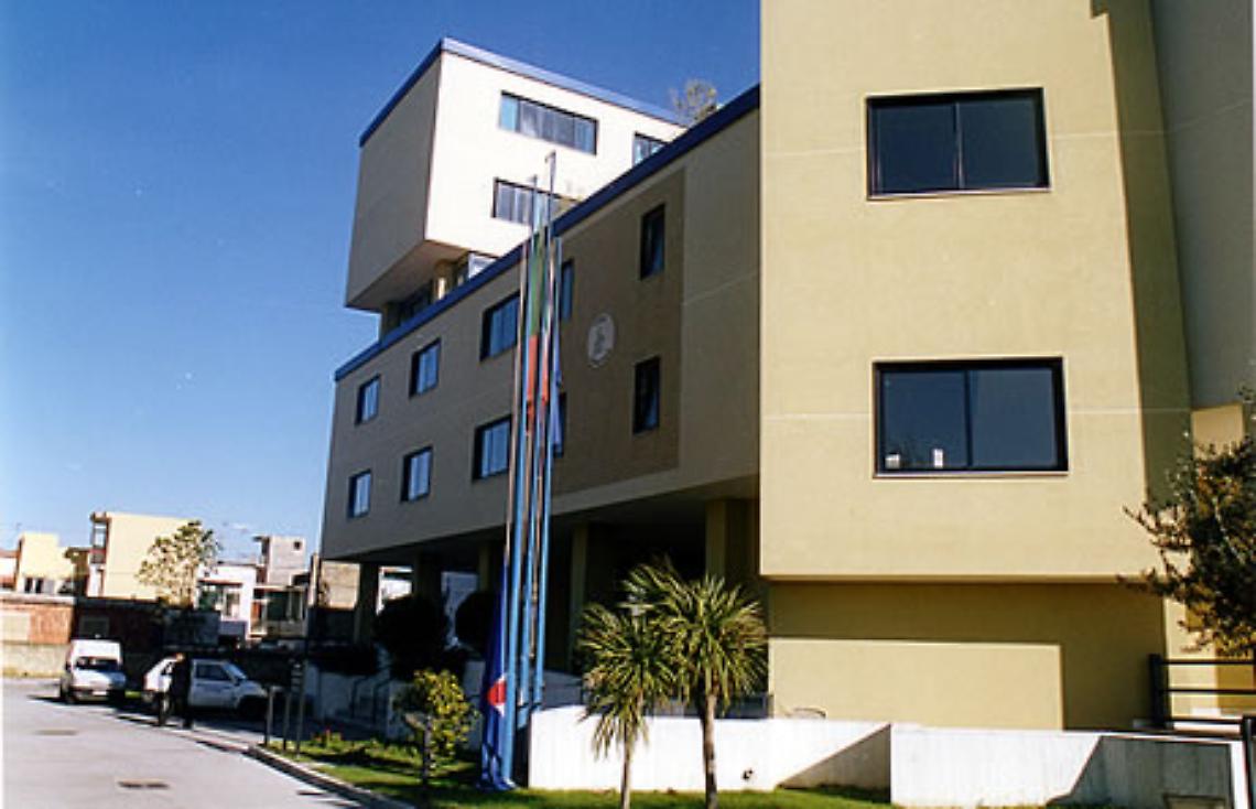 Lastre di amianto, sequestrata area vicino a una scuola a Sant'Antimo