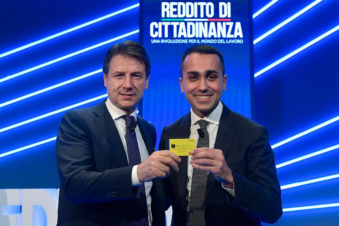 Reddito di Cittadinanza: ad aprile due date, attenzione alla doppia ricarica