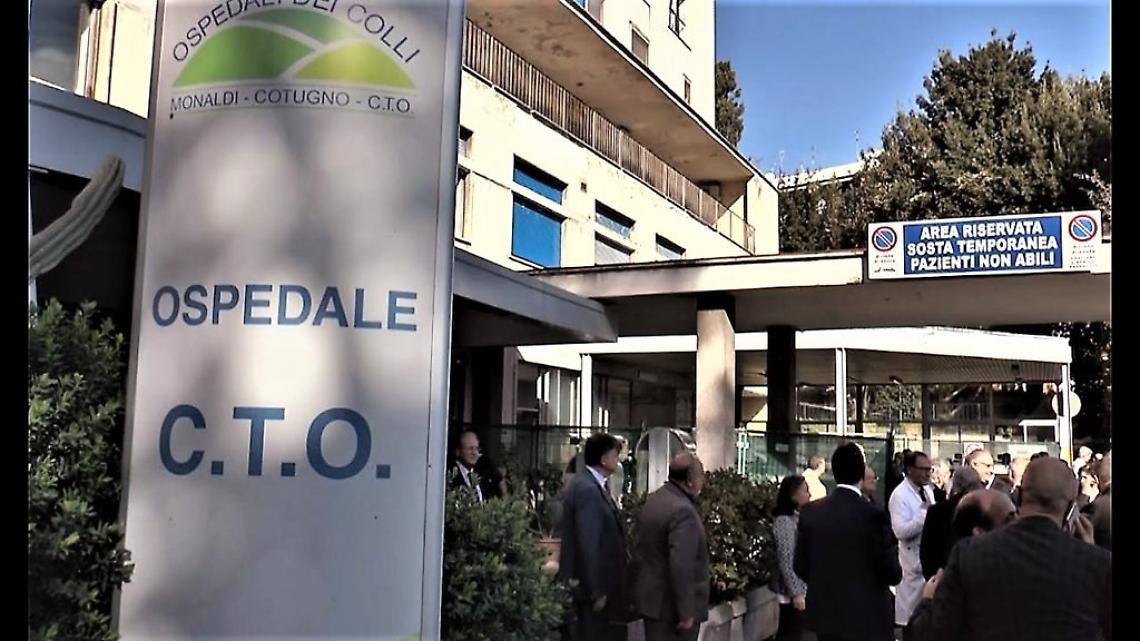 Paziente in attesa aggredisce infermieri: denunciato