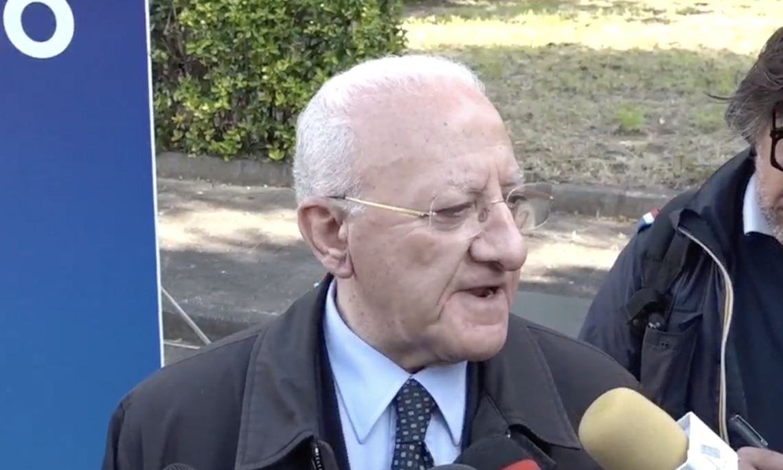De Luca a Caivano: dopo Europee Governo taglia 30 milioni