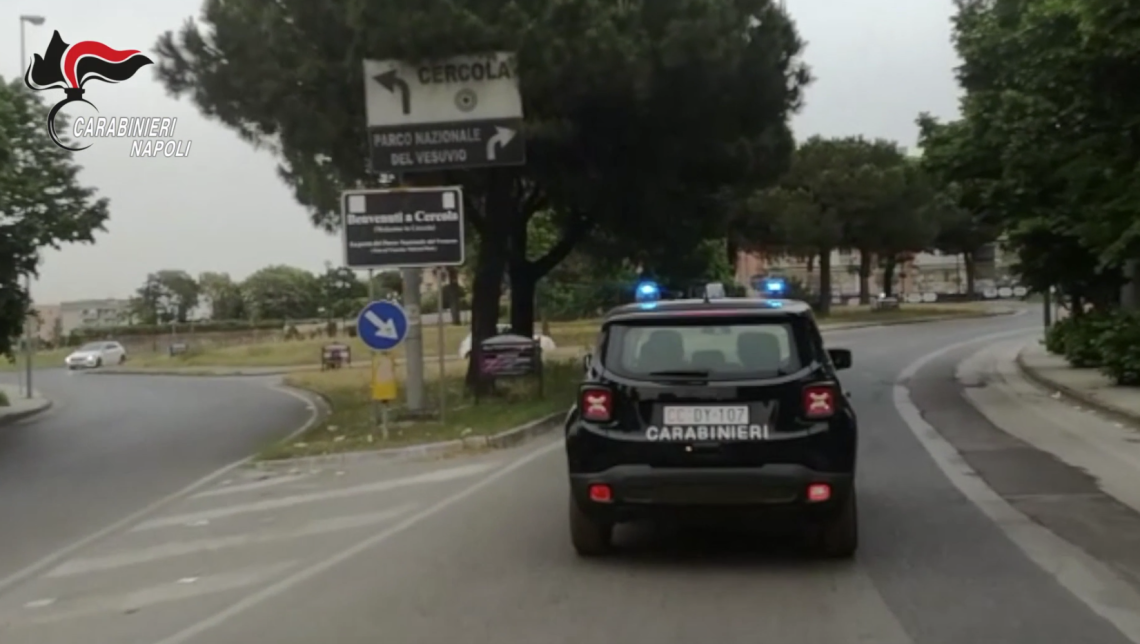 Cercola, tentato furto di auto: due arresti a Napoli e Casoria