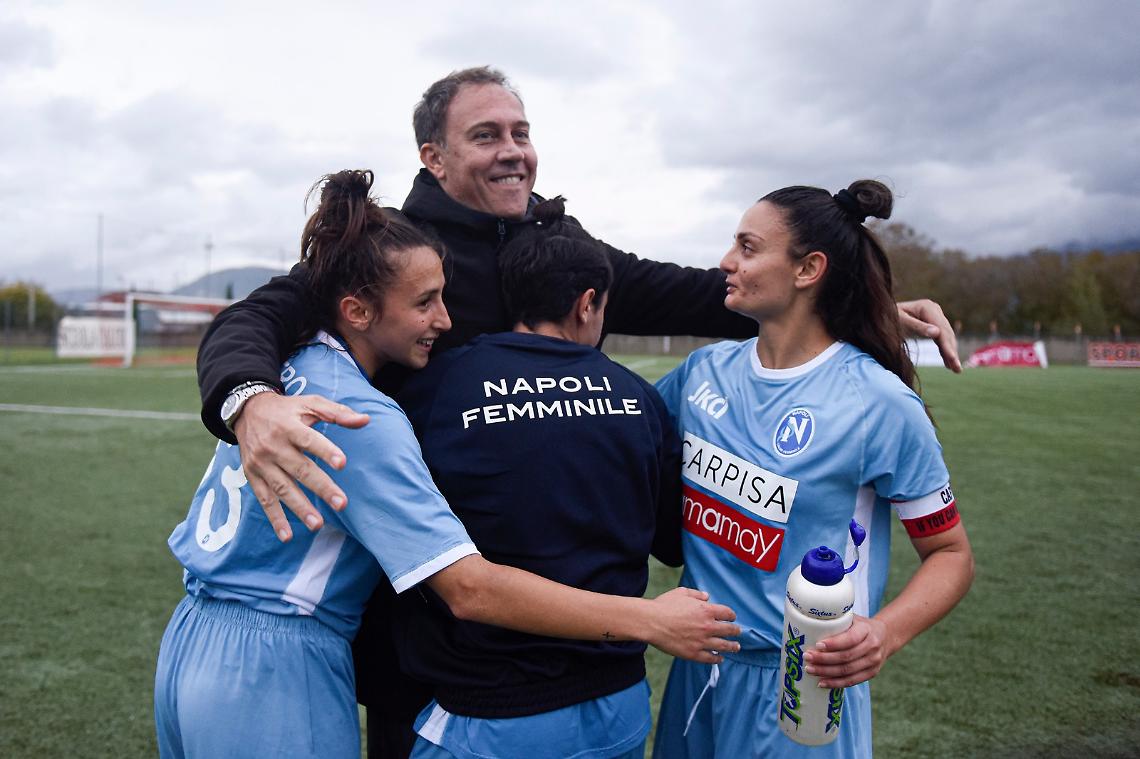 Calcio, serie A femminile: il Napoli pareggia e conquista la salvezza