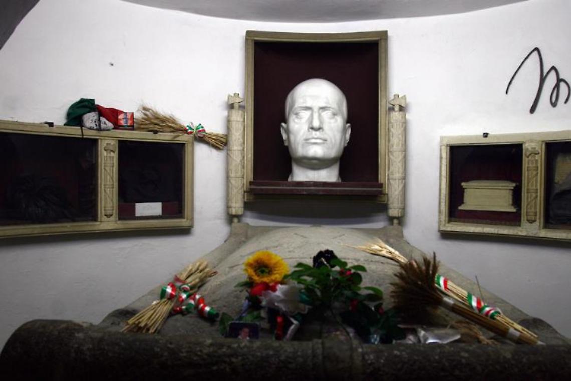«Cripta Mussolini riapre a Predappio», ma la famiglia è divisa