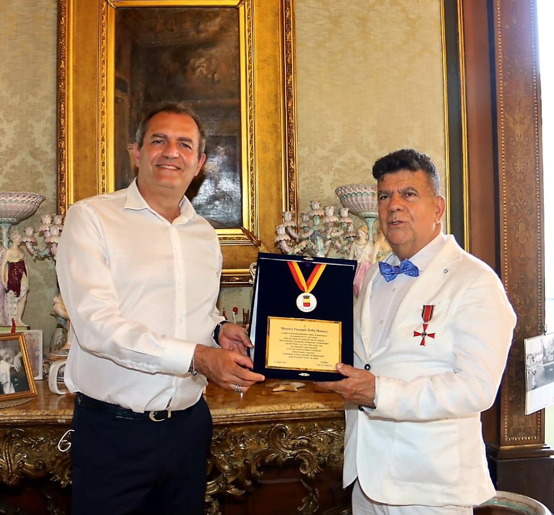 A Pasquale Della Monaco un riconoscimento per i 50 anni di attività