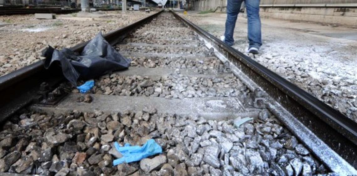 Travolto e ucciso da un treno tra Torre del Greco e Portici
