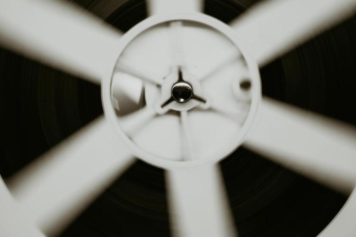 Risucchiato da un ventilatore, morto operaio nel Milanese