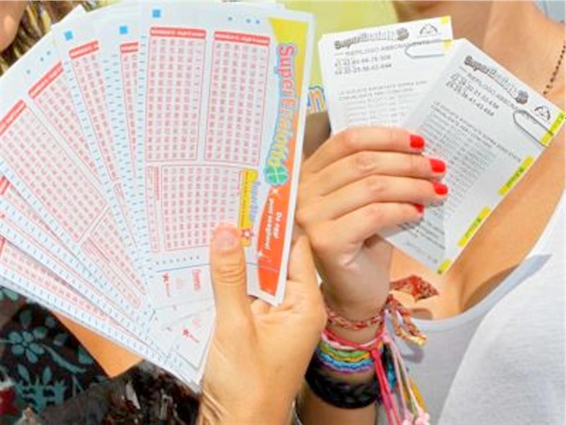 Rivoluzione SuperEnalotto: <br>si vince anche col "2", ma raddoppia il costo di una colonna