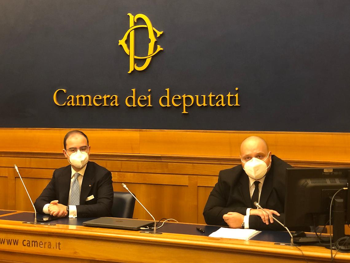 Amitrano (M5s): Bene ‘Visita Medica Sospesa’, la solidarietà sposa il digitale