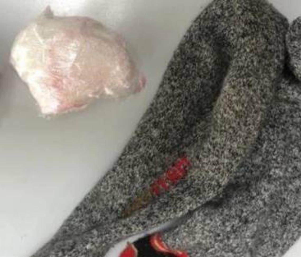 Droga nascosta in un calzino, preso pusher a Scampia