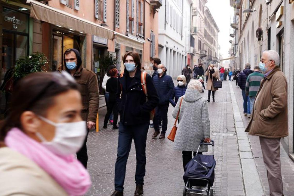 Covid oggi Italia, risale incidenza: aumenta anche Rt