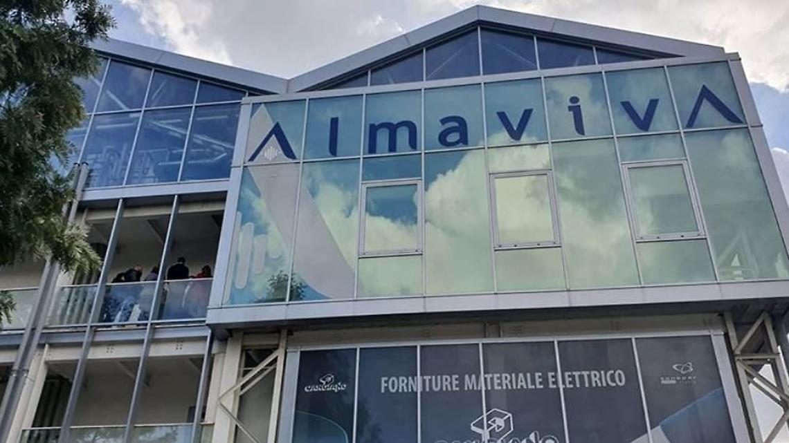 «Risposte sui 147 esuberi», occupata la sede di Almaviva