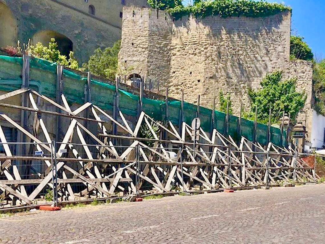 Degrado a San Martino, il comitato civico: «Vergogna per i turisti»