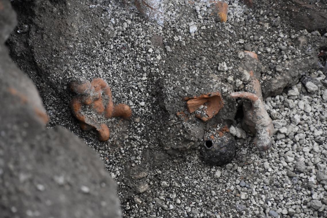 Pompei: dagli Scavi emergono 13 statuine, tracce di un antico rito
