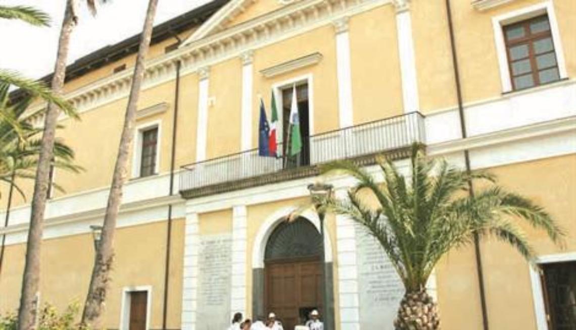Torre del Greco, il Comune parte civile nel processo contro ex sindaco