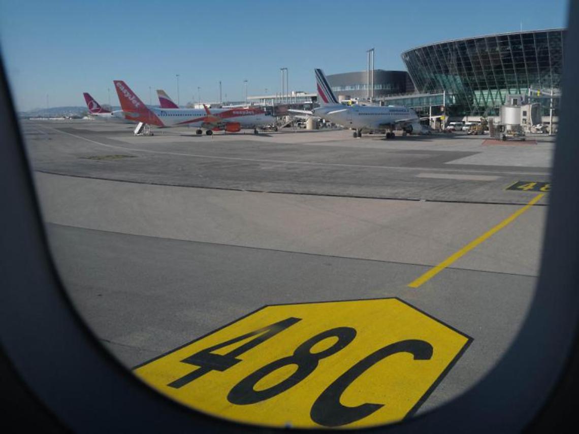 Covid e viaggi, «Ue verso cambio regole per spostamenti»