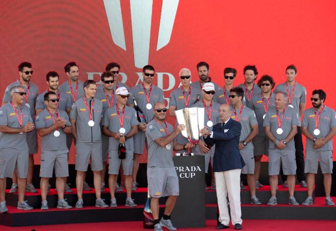 A Luna Rossa la Prada Cup, premiazione con la Haka maori