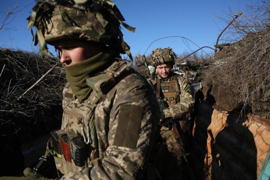 Ucraina-Russia, Kiev dichiara stato emergenza e richiama riservisti