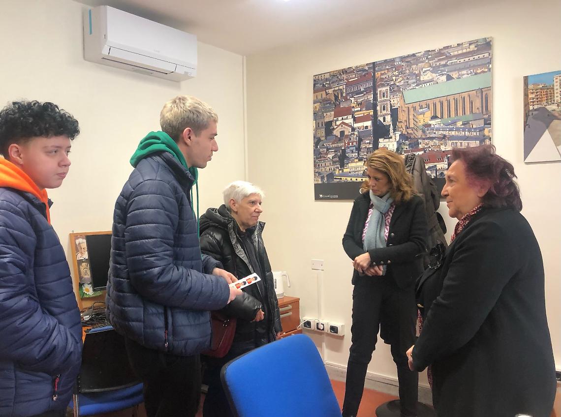 Voragine Vomero, Armato incontra la famiglia dei turisti coinvolti 
