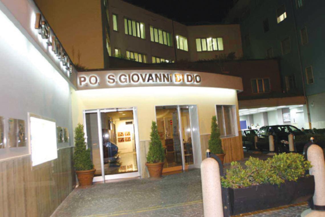 Ospedale di Frattamaggiore, taglio del nastro per la Rianimazione