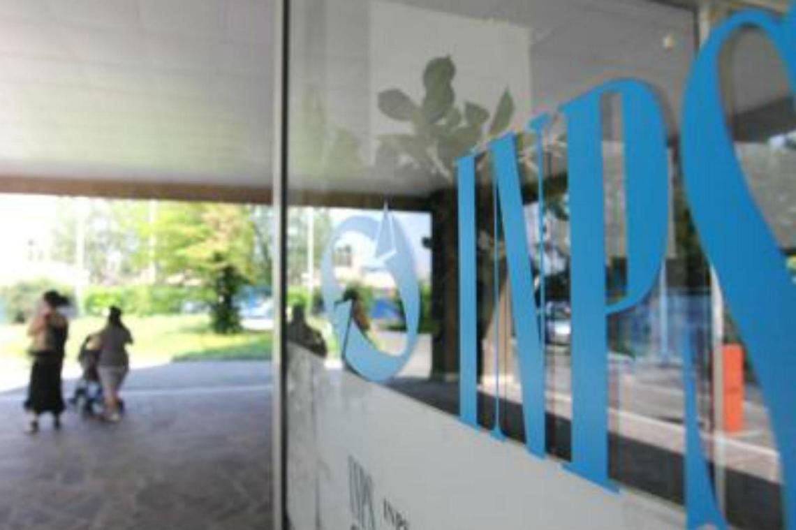 Pensioni di aprile in anticipo: ecco  il calendario dei pagamenti