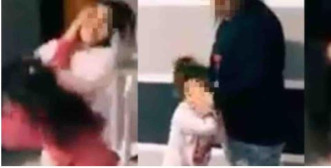 Bambine si picchiano incitate dai genitori: il video è virale