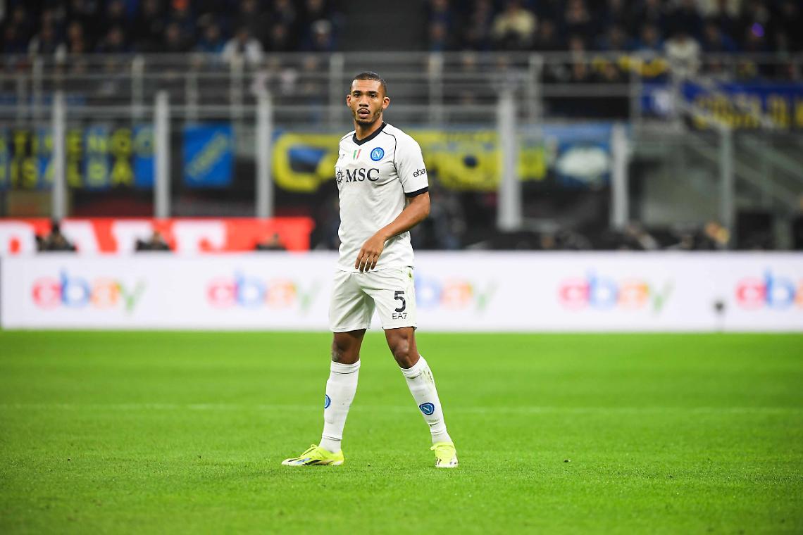 Acerbi ascoltato dalla Procura Figc, oggi anche Juan Jesus