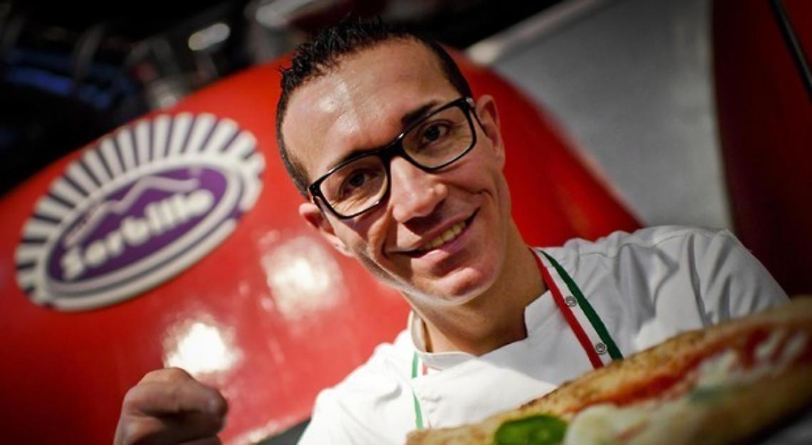 Coronavirus, Gino Sorbillo non riapre le sue pizzerie