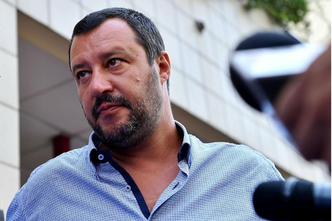 Salvini: «Crozza fa ridere perché è un genio, De Luca no»