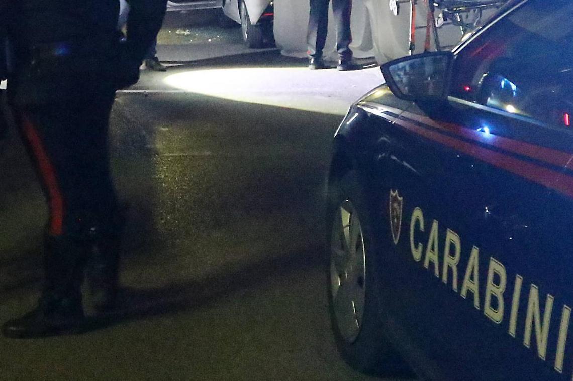 Rapina con coltello una Smart, arrestato 35enne 