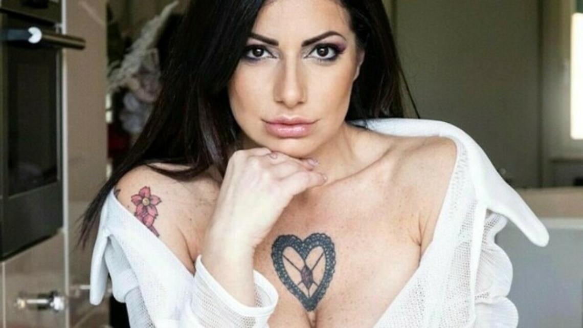 Salerno, pornostar Priscilla: non sono trasformista, resto nel centrodestra