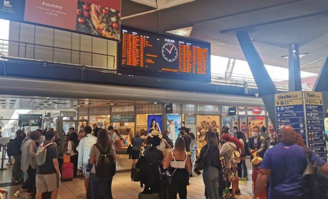 Linea Roma-Napoli via Formia, circolazione rallentata per guasto a un treno