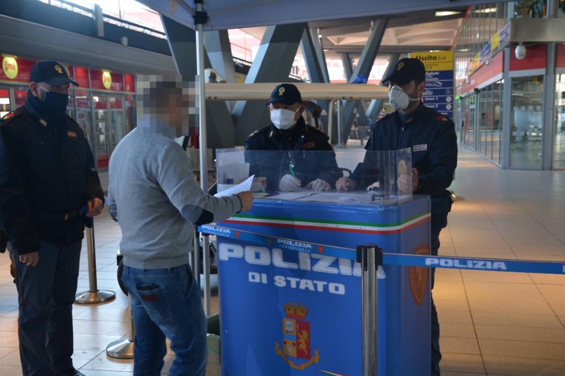 Stazioni al setaccio: 2 arresti, 7 indagati e oltre 3.700 persone controllate