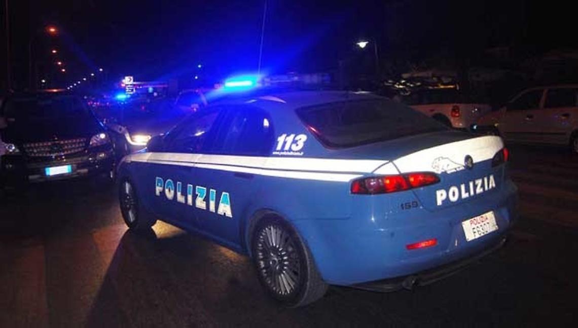 In giro di notte con un coltello, denunciato un 14enne