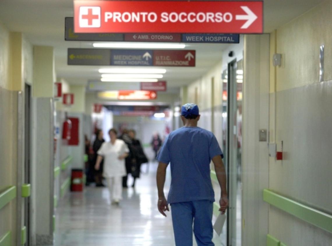 Coronavirus in Campania, casi sospetti sottoposti a test negli ospedali territoriali