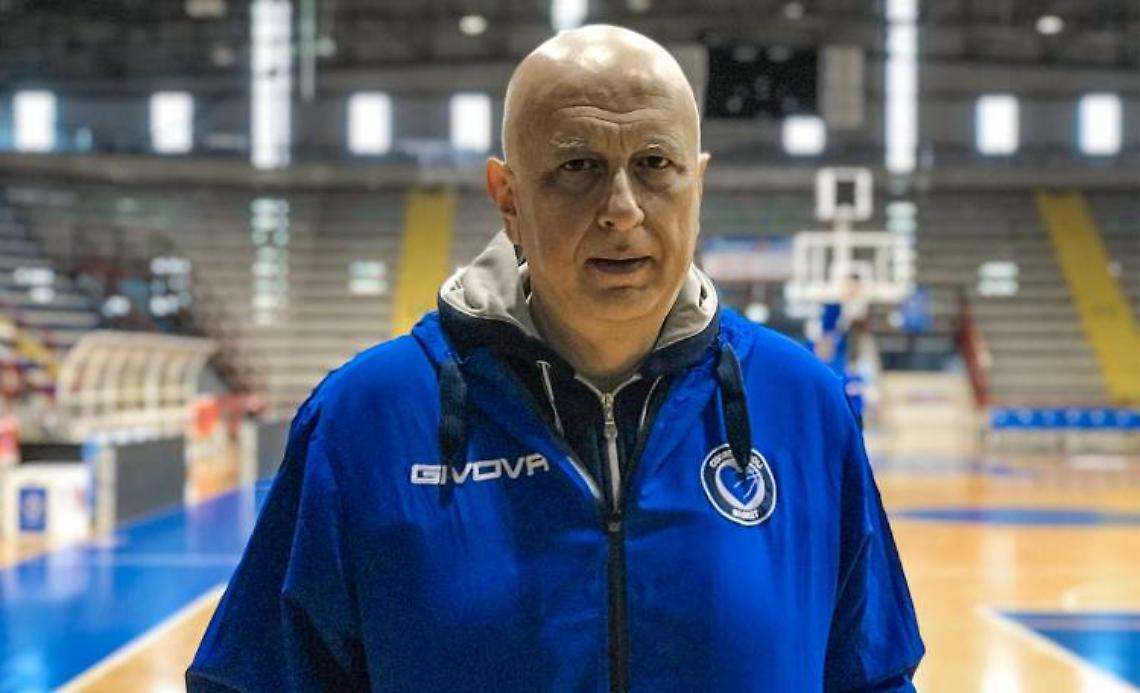 Basket, Napoli scalda i motori per Cagliari