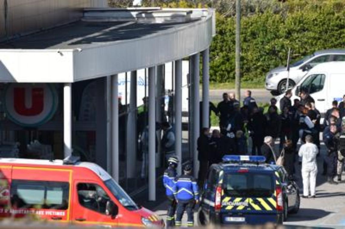 Morto l'agente eroe di Trèbes