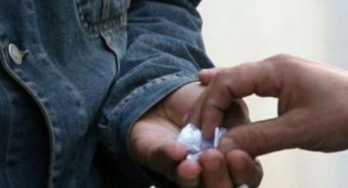 Spaccia in piazza, preso a Marano