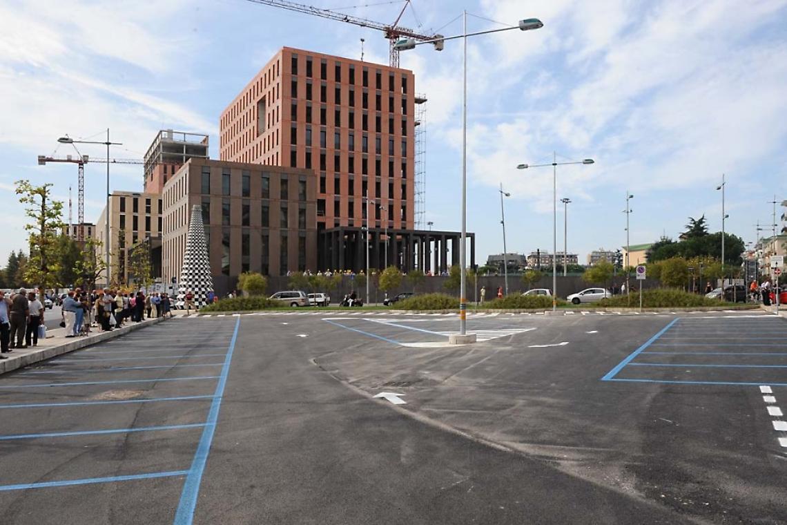 «Padre separato minaccia suicidio prima dell'udienza di divorzio»
