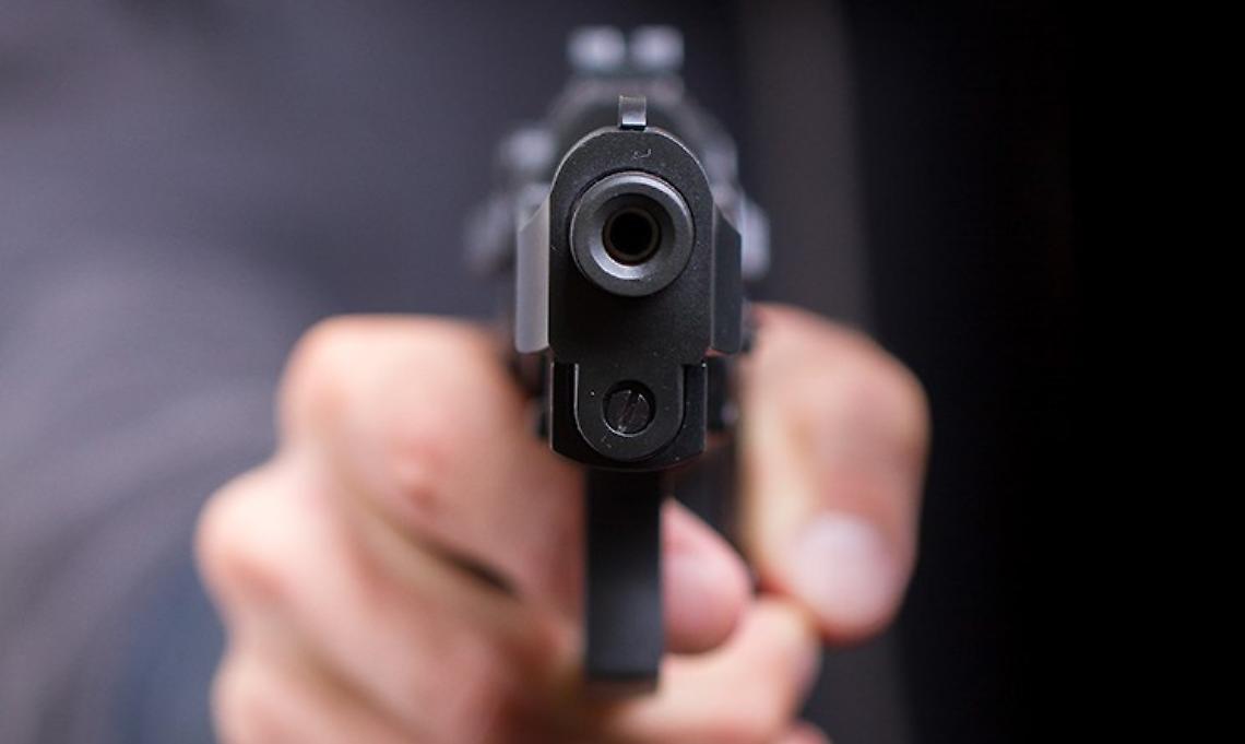 Giugliano, spari contro l'abitazione di un magistrato