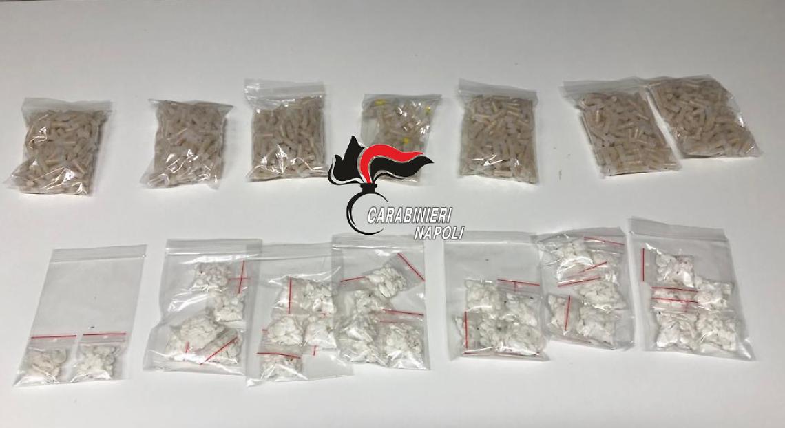  Da Scampia a Melito con 1.700 dosi di droga in auto: 2 arresti