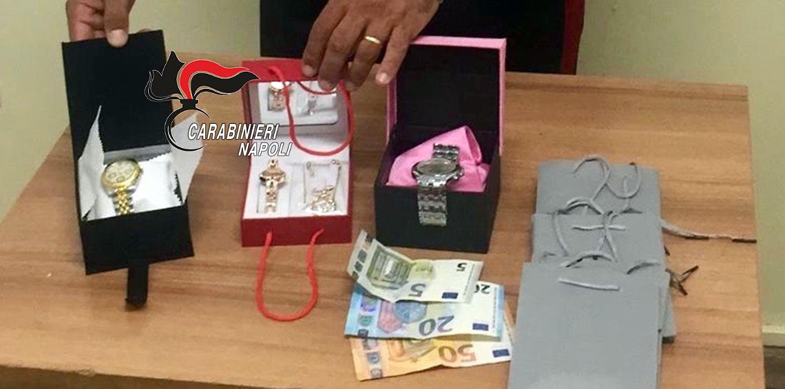 Quarto, raggira due anziani fingendosi figlio di vecchio amico: arrestato dai carabinieri