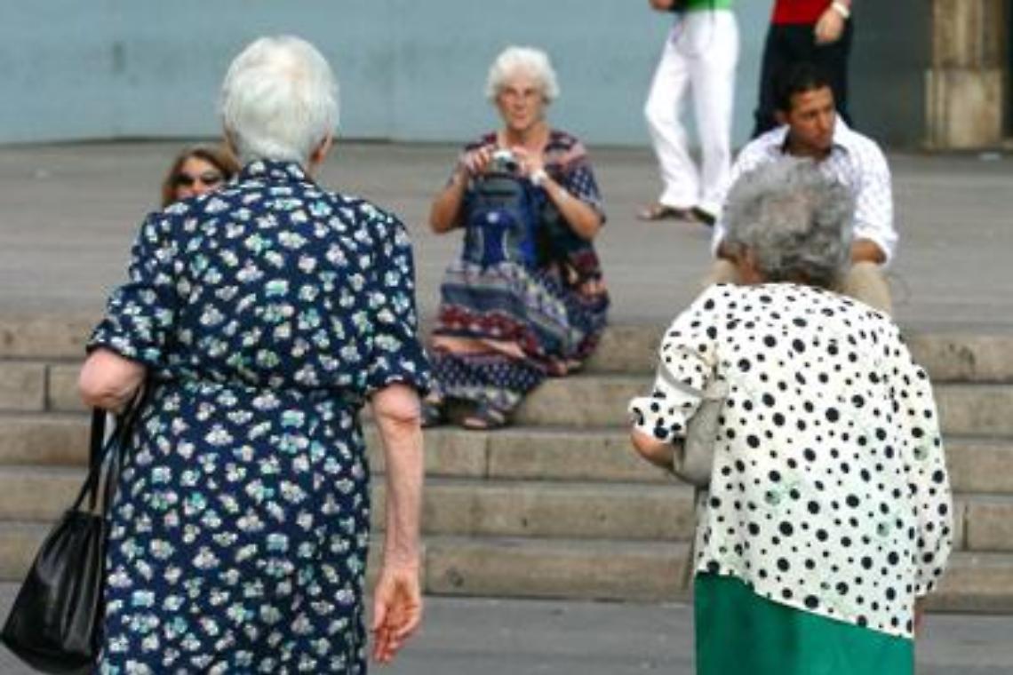 L'Italia dei centenari, sono quasi 15mila