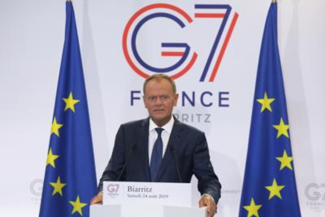 Tusk “promuove" Conte: «Uno dei migliori esempi di lealtà in Europa»