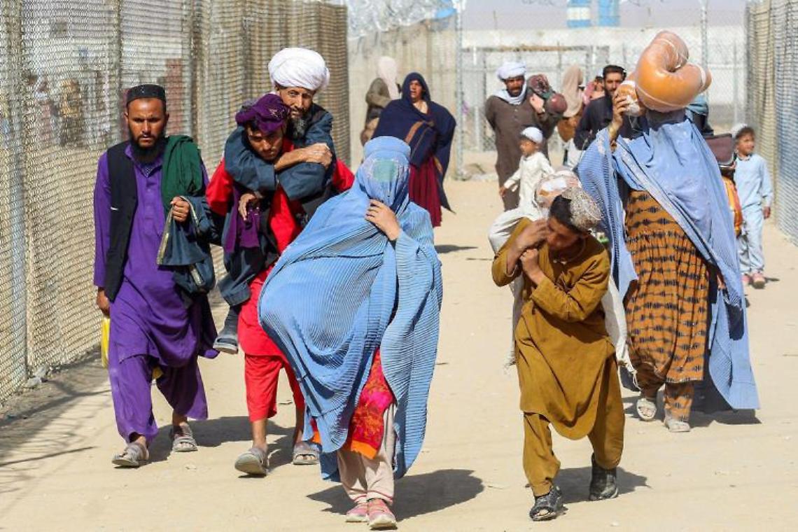 Afghanistan, talebani: «Accesso aeroporto solo per stranieri»