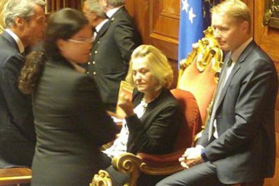 Rosatellum, 5 fiducie. Proteste in Senato