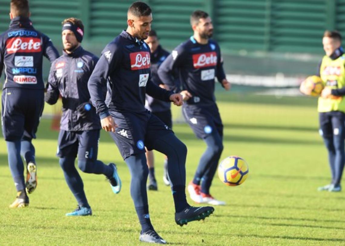 Ghoulam al lavoro col gruppo: sta per tornare