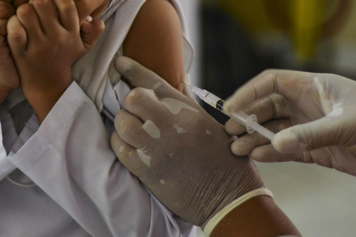 Ischia e Procida, domani partono le vaccinazioni per 1200 operatori scolastici
