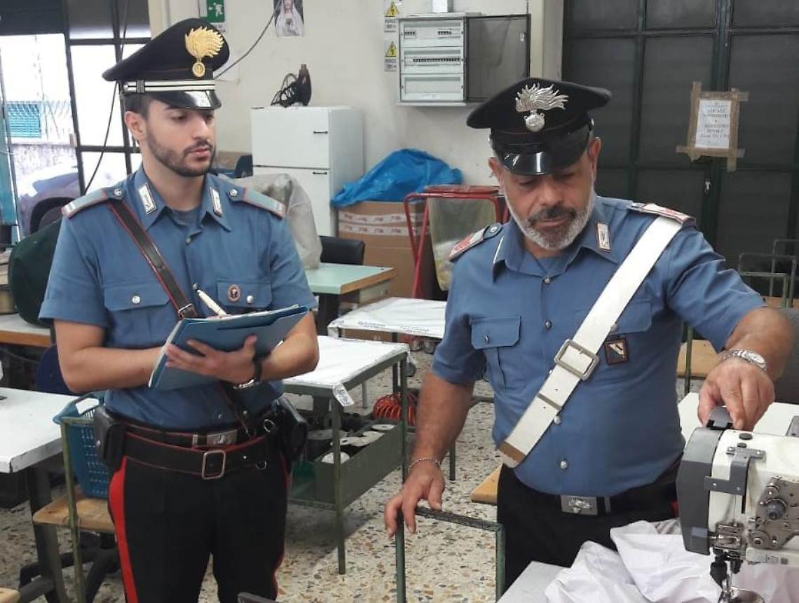 Grumo Nevano, trovata la fabbrica delle donne a nero