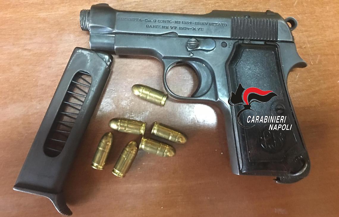 Litiga con i vicini e spara in aria, un arresto a Marigliano