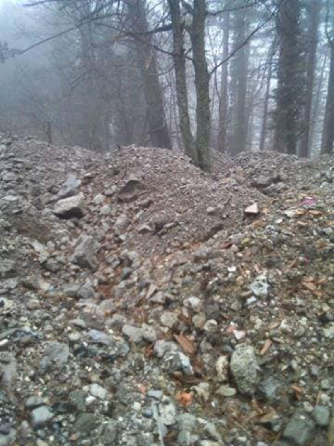 Monte Faito: discarica di residui franosi con sospetto amianto